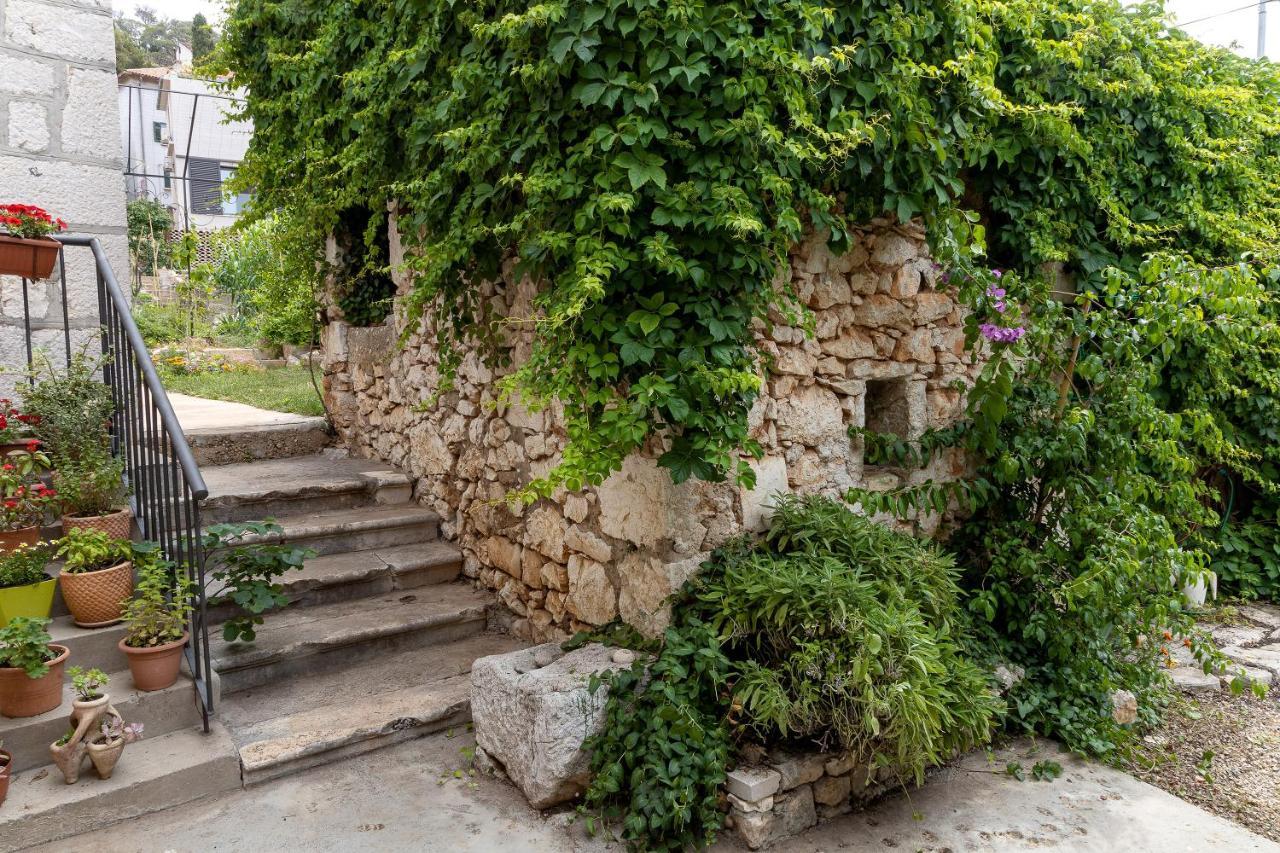 Green Oasis City Center Apartment Sibenik Exterior photo